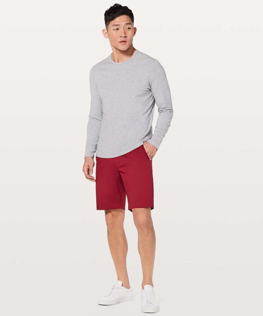 Lululemon Commission Short Slim *Chino 9" Oxblood Size 36
